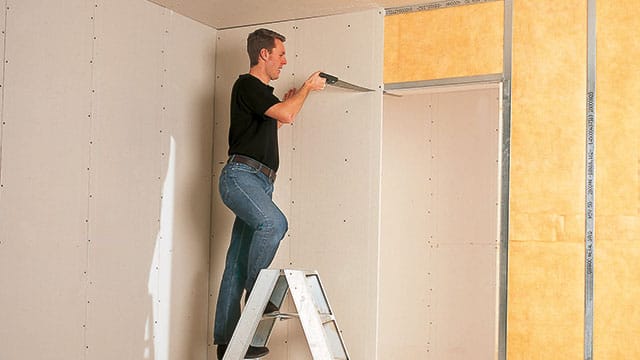 tussenmuren plaatsen op isolatie