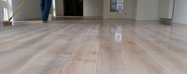 Houten vloer laten schuren