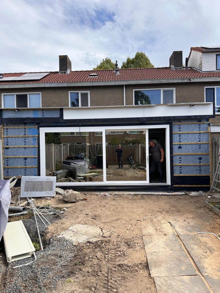 aanbouw laten plaatsen eindresultaat