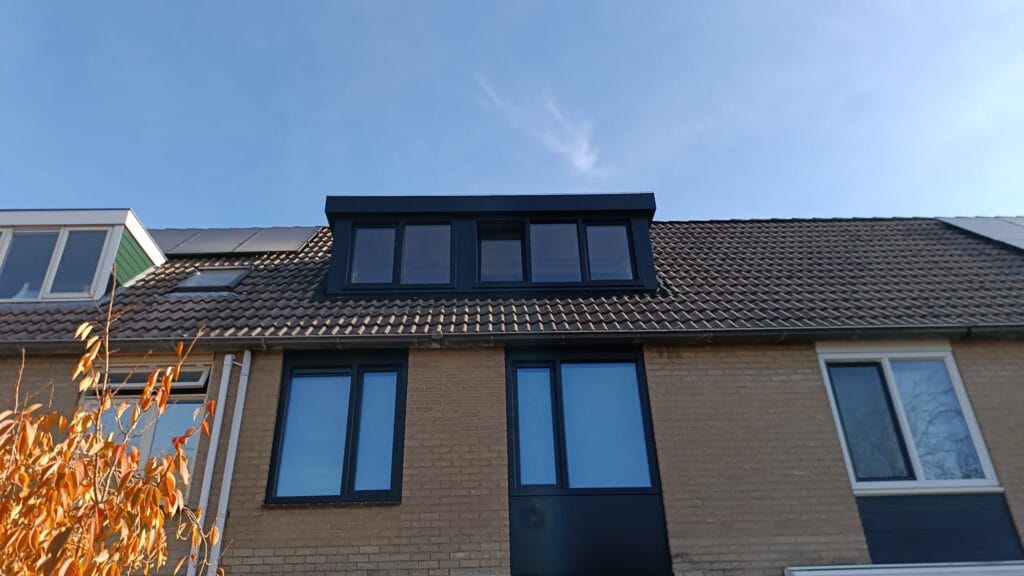 Dakkapel Rotterdam geplaatst voorkant