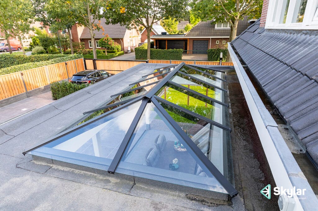 Helmond veranda zwembad lichtstraat Schilddak 4500 x 2000