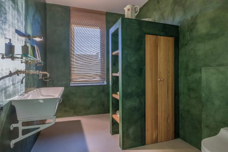 Badkamer gerenoveerd door de mensen van Verbouw gigant