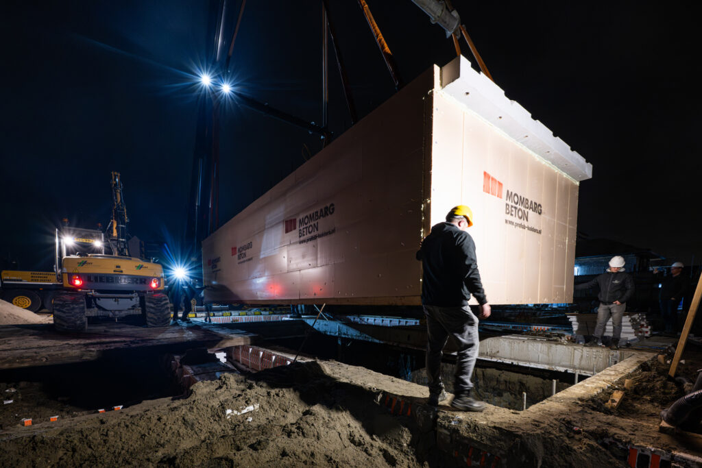 Prefab kelder laten zakken